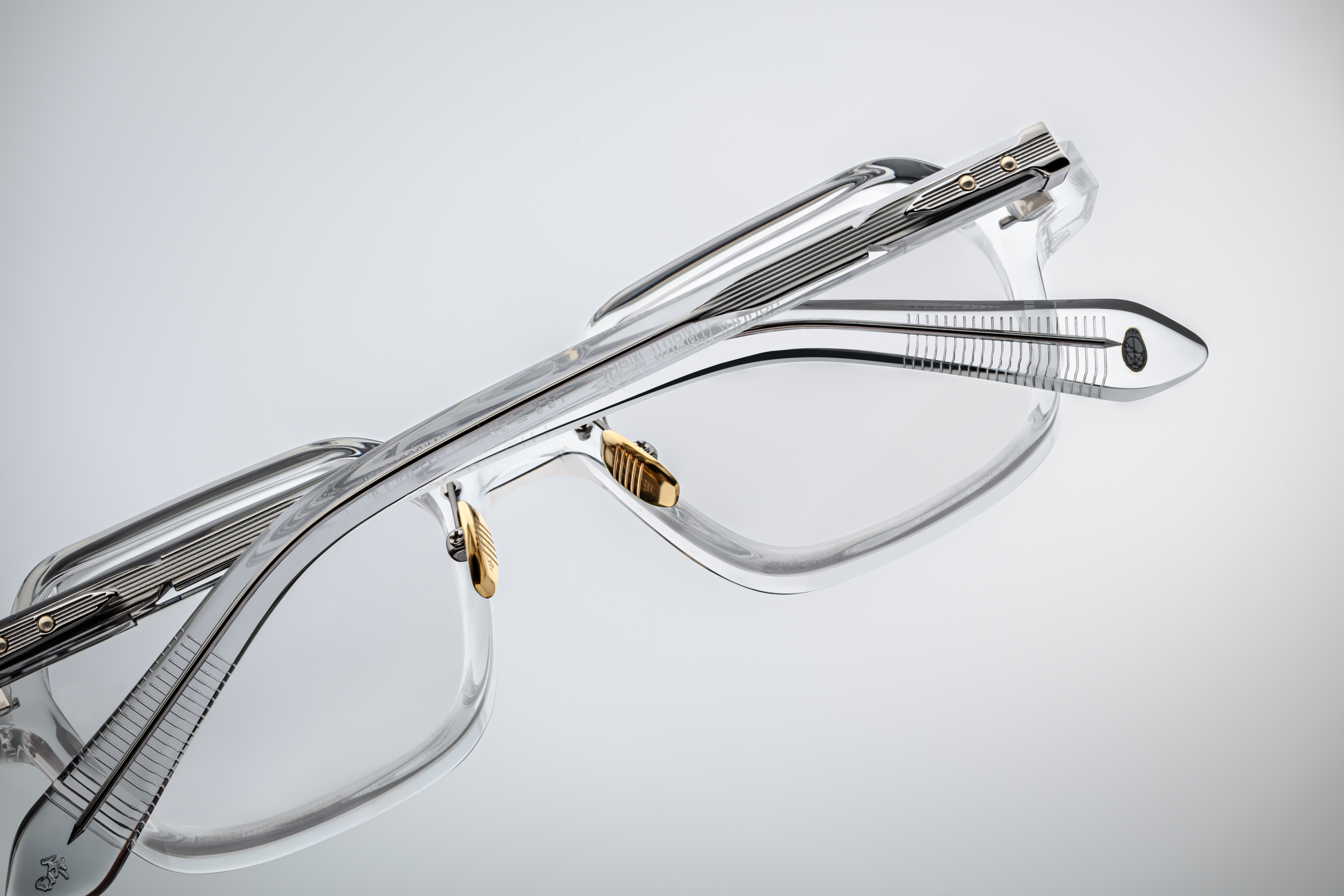 HOLDEN – Jacques Marie Mage